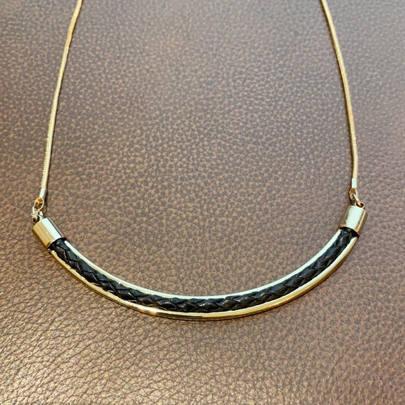 Gold and black necklace 16” - Picture 2 of 4